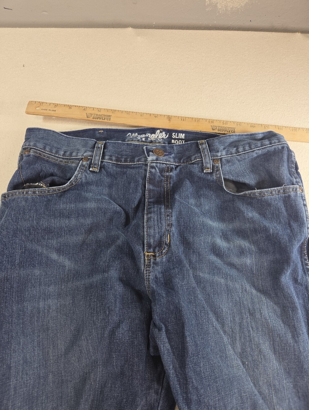 Wrangler Retro Slim Boot Dark Wash Jeans 36x36 - Picture 4 of 6